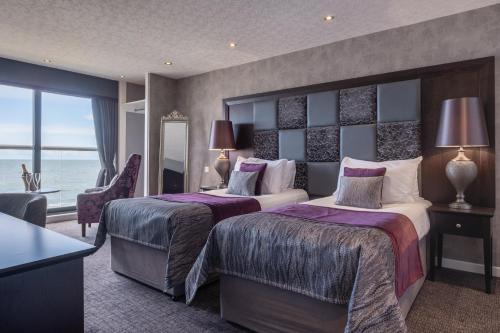The Royal Hotel - Number 44 - image 12