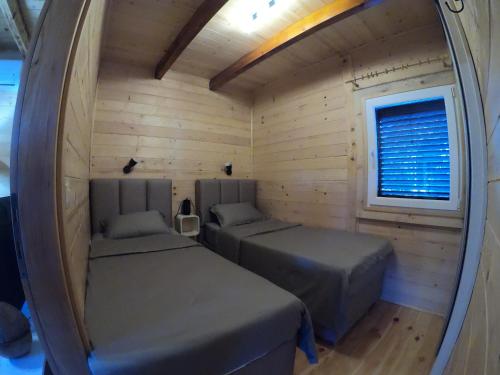 Mery Ada House - image 2