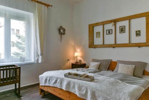 Halháza Erdészlak Apartman - image 11