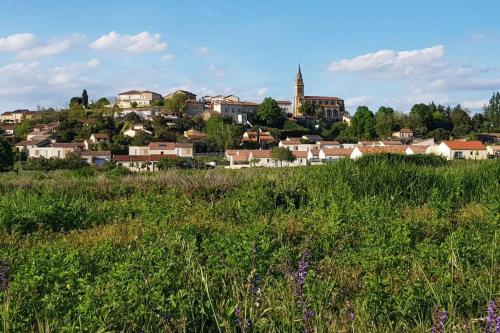 Cocon chic au pied du Vercors avec parking in Corps