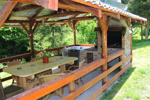 Seadmed, Casa Podragu in Vistisoara