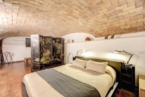 

The Vault Suite