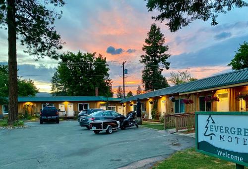 Evergreen Motel 4
