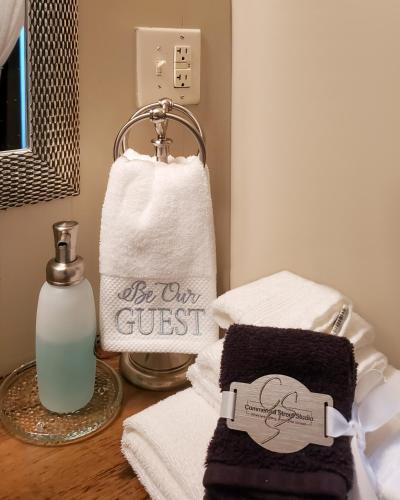 Guest Apartment at Commercial Street Studio