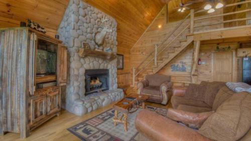 Summit Escape by Escape to Blue Ridge - image 6