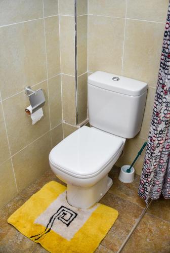 West Suites - 401