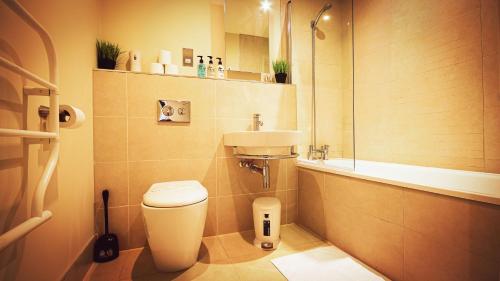 Deluxe Apartment image 5