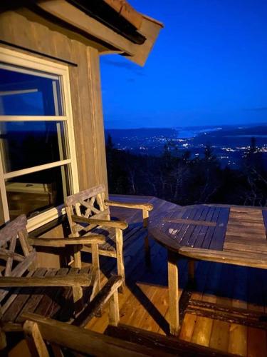 Ski in-out at Lifjell-Mountain cabin with majestic views close to Bø Sommarand in Μπο