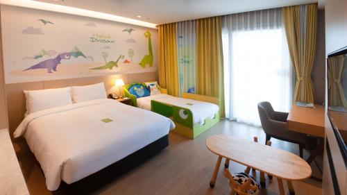 room detail thumbnail 0