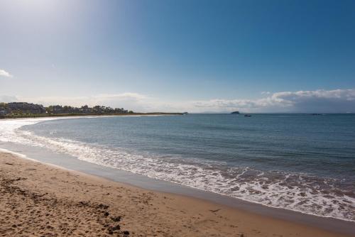 Picture of Stylish Beach Pad On Scotland