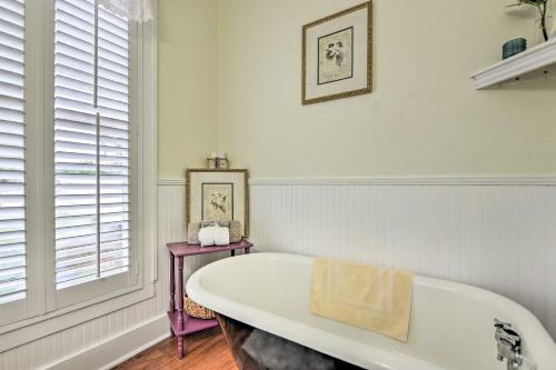 Historic Green Cove Springs Home - Walk to Coast! in Green Cove Springs (FL)