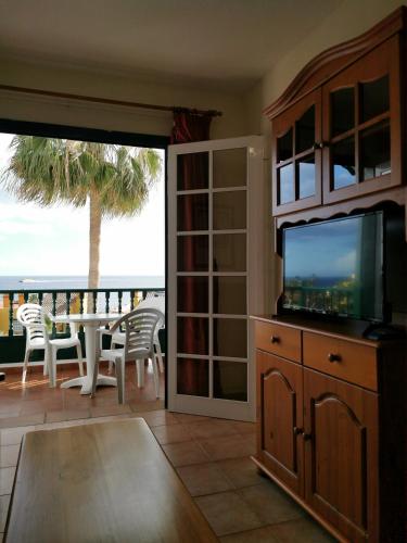 APARTAMENTOS OASIS SAN ANTONIO in 佈雷尼亞瓦哈