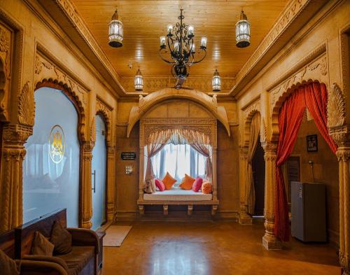 Hotel Lal Garh Fort And Palace