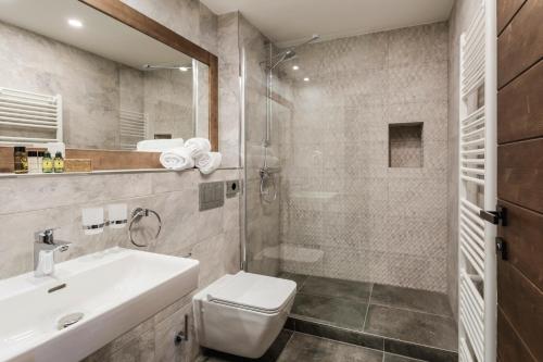 ARIETES MARMONT Resort - image 14