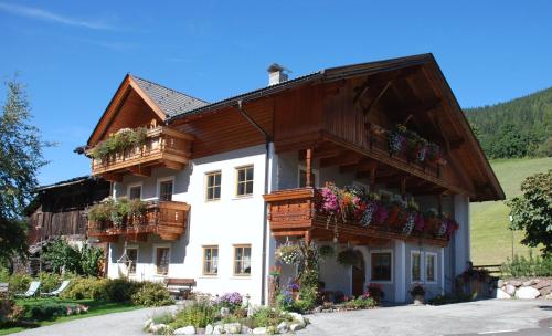 Schattseiterhof - Apartment - Sexten / Sesto