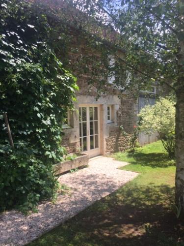 Spacious loft style suite apartment chambre d'hôte Saulieu