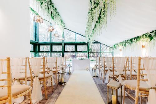 Banquet hall, Chevin Country Park Hotel & Spa in Leeds Bradford Airport and Nearby