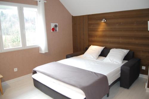 GITE L'OASIS DES BAUGES gîte à louer Saint-Offenge-Dessous