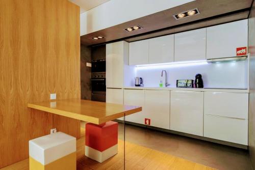 Marquês de Pombal Terrace by Lisbon Village Apartments - image 3
