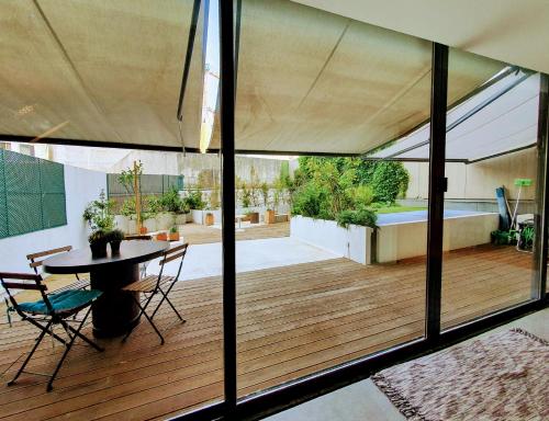 Marquês de Pombal Terrace by Lisbon Village Apartments - image 8