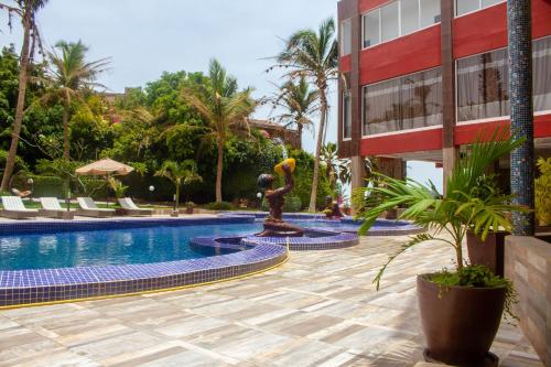. Iris Hotel