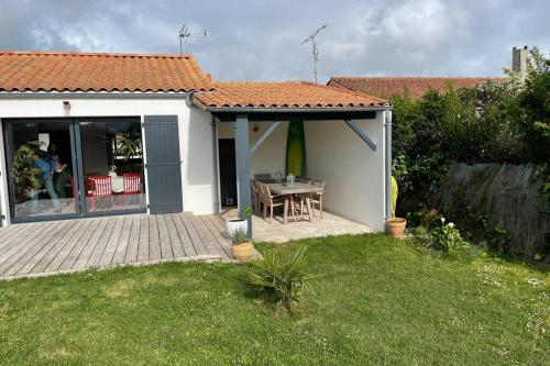 Maison familiale 5 mn La Rochelle,10 mn Ile de Ré gîte à louer Marais Poitevin