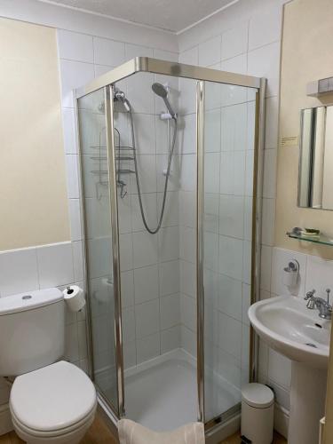 West Lodge Hotel - image 13