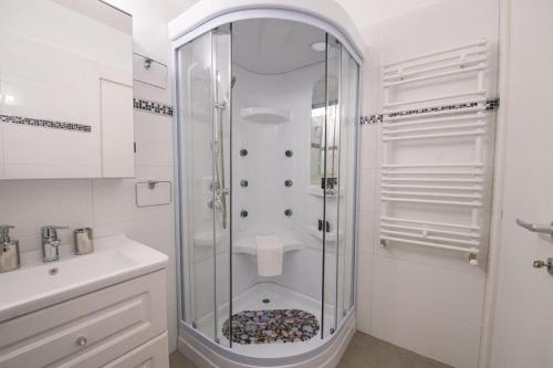 Seaview Studio Summerland, Mamaia