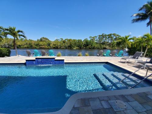 Big Kahuna – Bonita Springs, FL