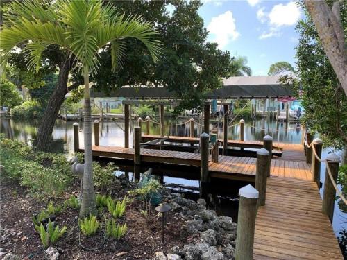 Big Kahuna – Bonita Springs, FL