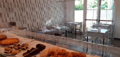Hotel Garnì Anna - image 8