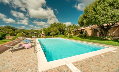 razgled, Sardinia Family Villas - Villa Adina with private pool in Arzachena in Cudacciolu