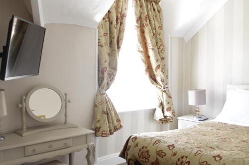 Clifton Villa Guest House - image 14