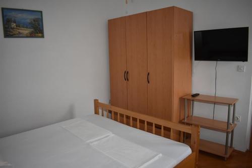 Holiday apartment in Drage with balcony, air conditioning, W-LAN 5013-4