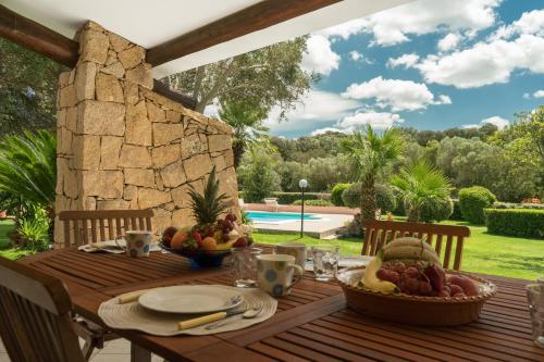 Oprema, Sardinia Family Villas - Villa Adina with private pool in Arzachena in Cudacciolu