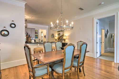 Upscale Eatonton Condo with Patio and Lake Views! - image 2