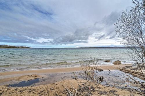 Charlevoix Cabin with Patio and Grill - Steps to Lake!