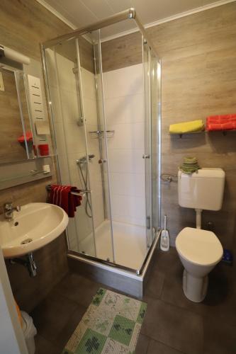 Fürdőszoba, Gastehaus Ulbl in Kitzeck
