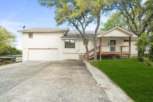 Longhorn Lake House Canyon Lake