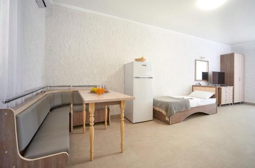 REEFF Sea View Resort - image 14