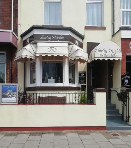 Shirley Heights Hotel - Accommodation - Blackpool