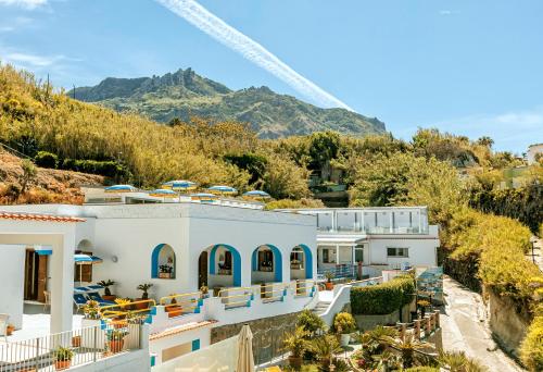 Hotel Cava Dell'Isola - main image
