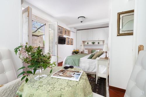 Villa Maresca B&B Room Type - Double Room with Patio