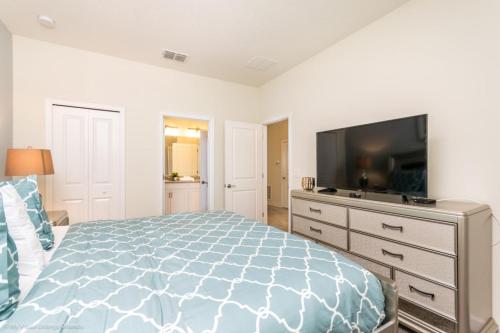 Large 8 Bed 5 Bath Home Champions Gate Golf Resort villa - image 7