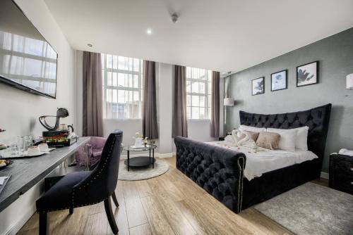 Executive Double Room image 8
