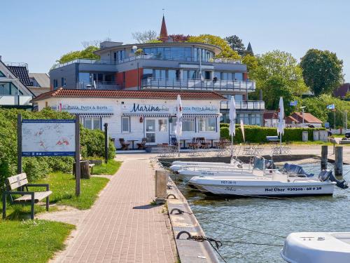 Haus Putbus - Ferienwohnung 7 Southwest beach 205m von Altefähr entfernt