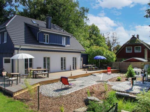 Holiday Home Boddenruhe by Interhome