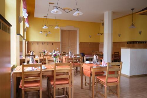 Ételek és italok, Boselblick Gastezimmer & Biergarten in Coswig