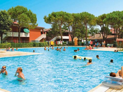  Apartment Villaggio Azzurro-1 by Interhome in Bibione