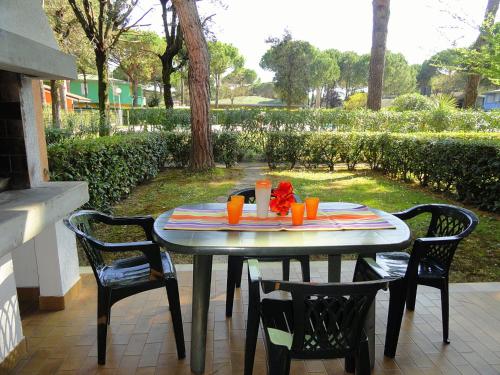  Apartment Villaggio Nautilus-2 by Interhome in Bibione